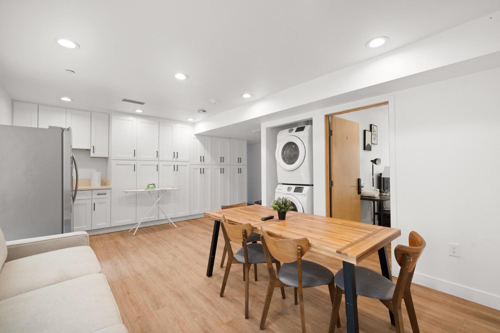 Perfect Location Near Usc, 1Bedroom With Shared Access Los Angeles Exterior photo